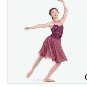 Revolution Dance Costume I WILL WAIT
RC23928 medium child lyrical, contemporary